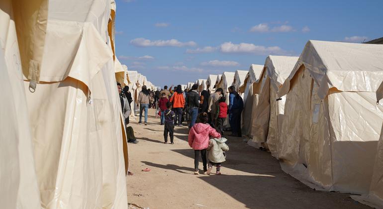 Una agencia de la ONU lleva comida a medio millón de afectados por el terremoto en Turquía y Siria