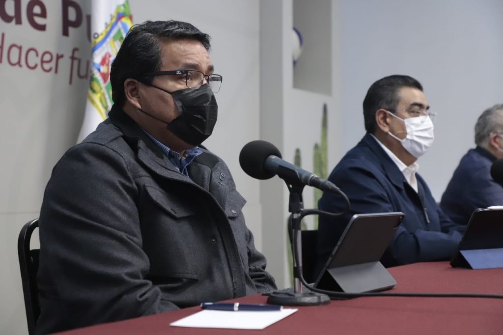 Siete peregrinos de Ajalpan se mantienen hospitalizados tras la volcadura de su transporte
