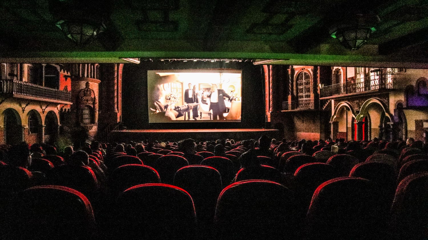 “Eo” y “¡qué viva México!” Atraen a nuevo público en Cineteca Alameda