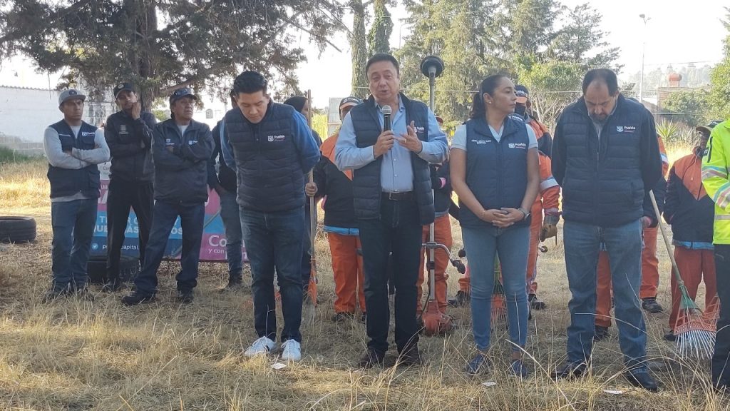 Gente gandalla: A la semana, al menos dos personas quieren apropiarse de la vía pública, acusó Felipe Velázquez