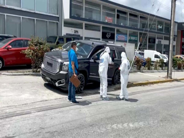 Natanael Cano sufre atentado en Cancún; balean su camioneta
