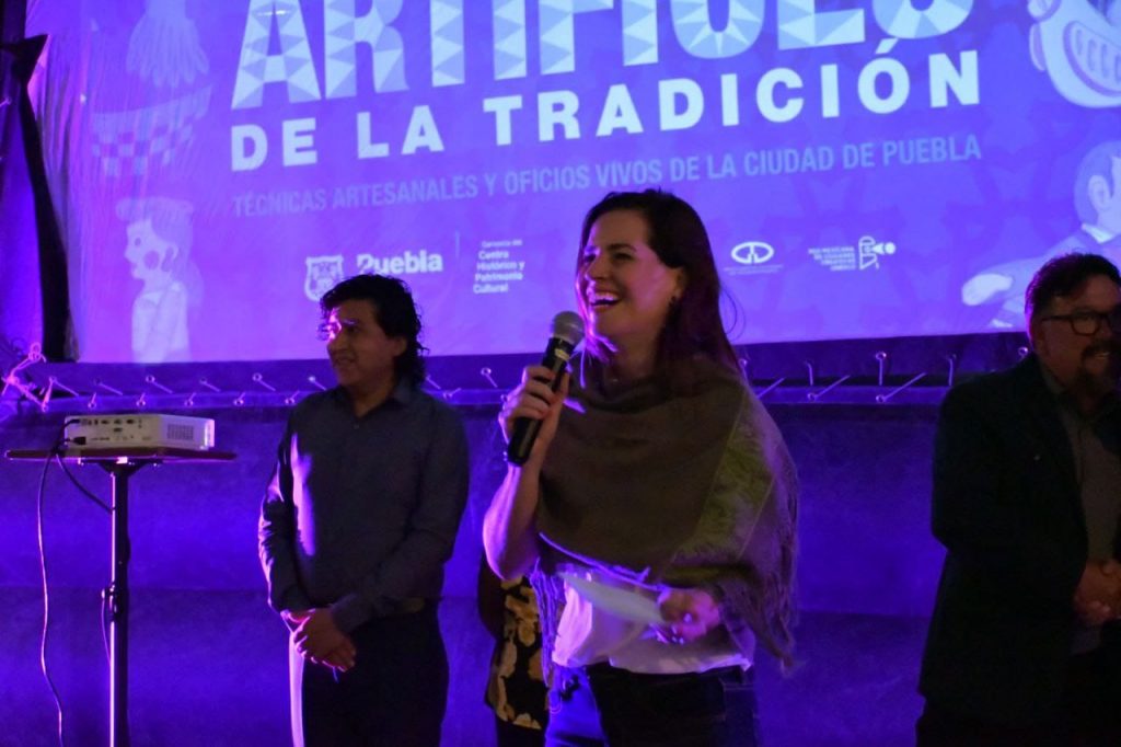 Produce ayuntamiento de Puebla documental sobre oficios artesanales de la capital