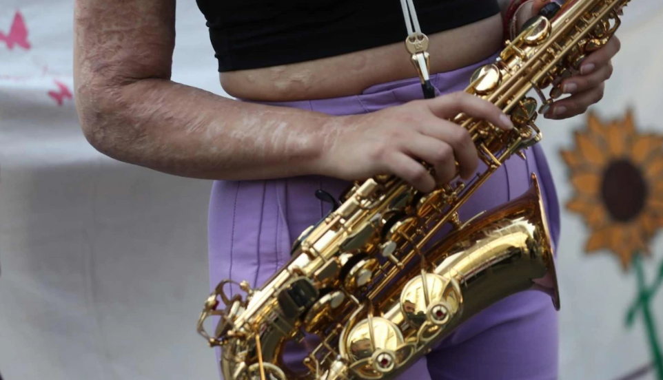 Admiten Juicio de Amparo a Favor de Agresor de Saxofonista