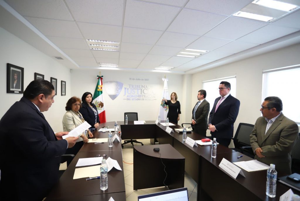 Pleno del TJAEP elige a la Magistrada María Elena Farfán González como presidenta