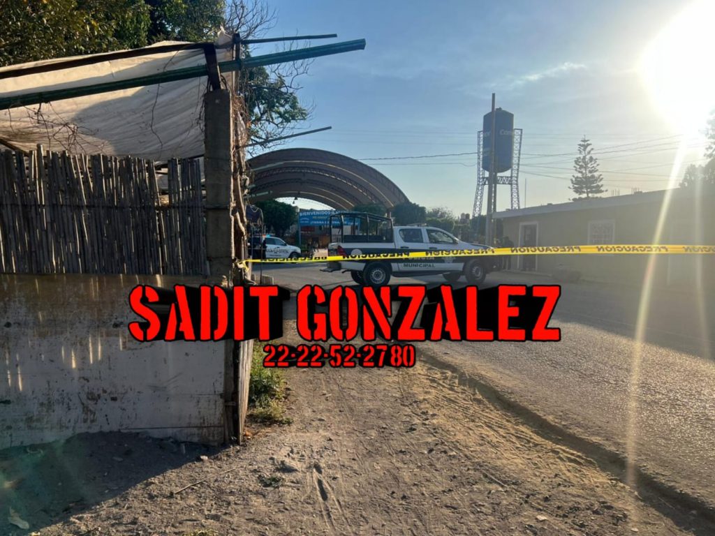 Atacan a balazos a motociclista en Izúcar y se debate entre vida y muerte