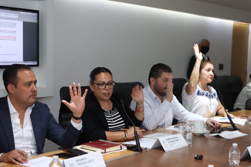 Aprueba Comisión del Congreso reformas para regular procesos de entrega-recepción municipales y sus gastos   