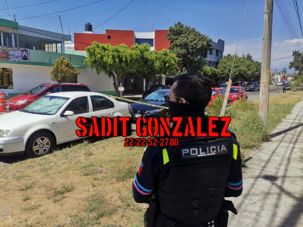 Balean a dos militares retirados cuando retiraron dinero en Plaza Loreto; uno murió en el hospital