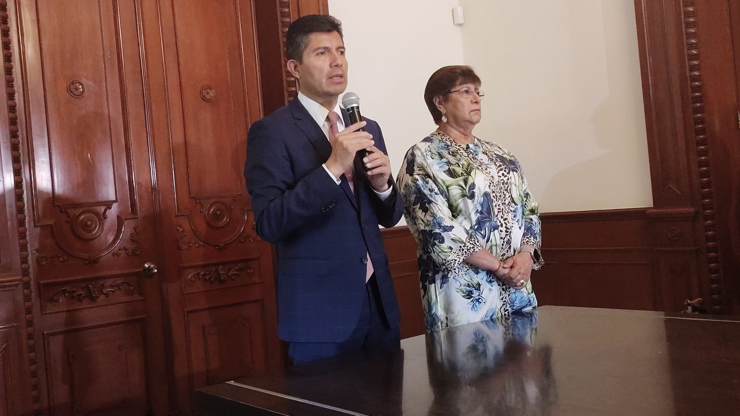 Video desde Puebla: Secretaría del ayuntamiento seguirá en el PRI, advirtió Eduardo Rivera