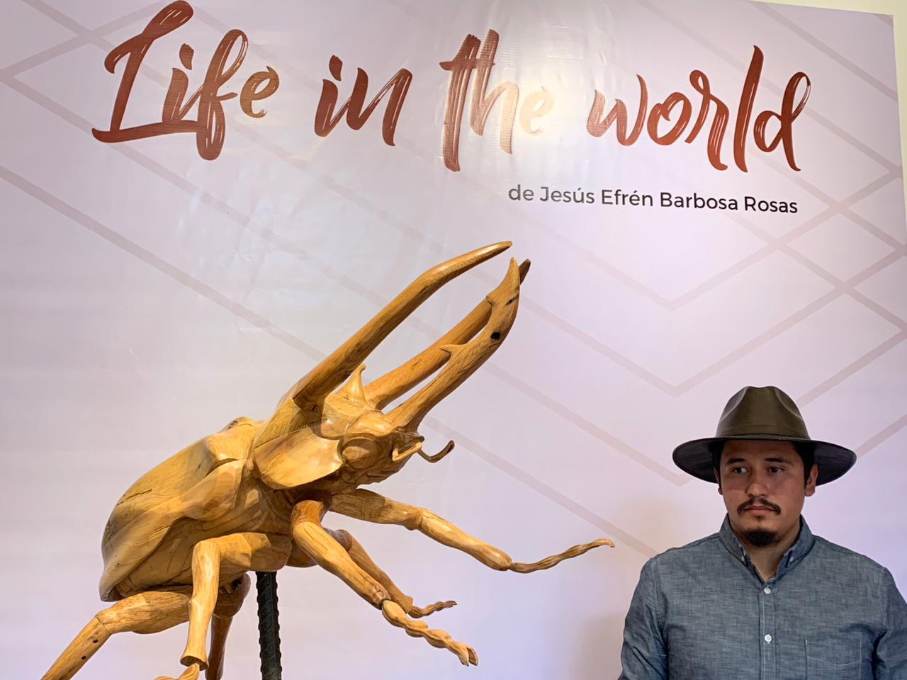 Inauguraron la exposición Life In The World de Jesús Efrén Barbosa
