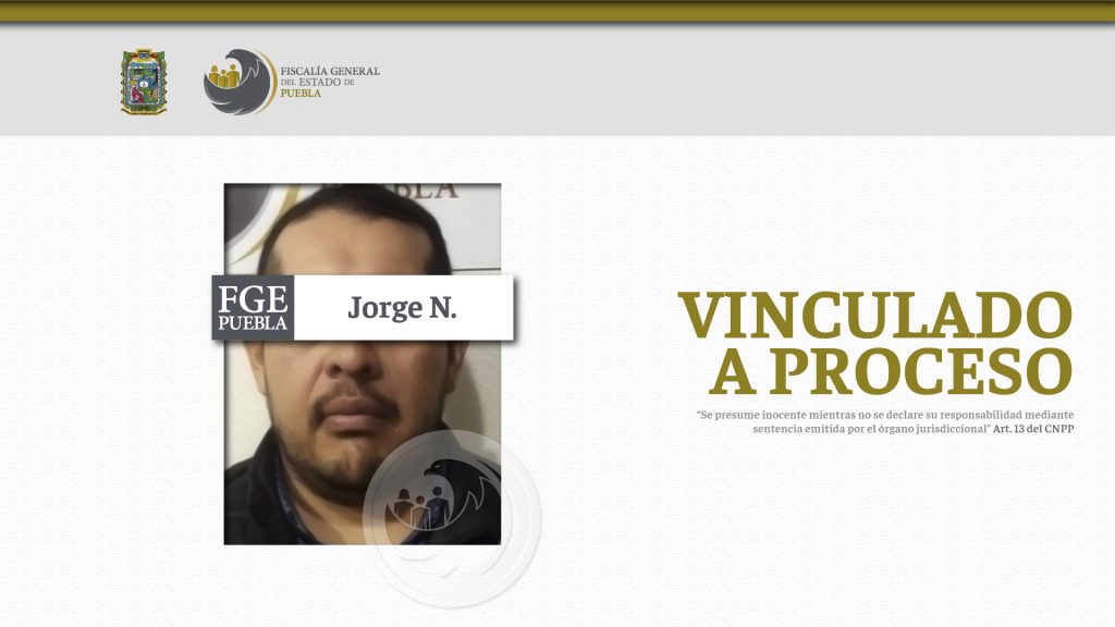 Asesinó a dos hermanos gemelos y a su padre en bar de Libres