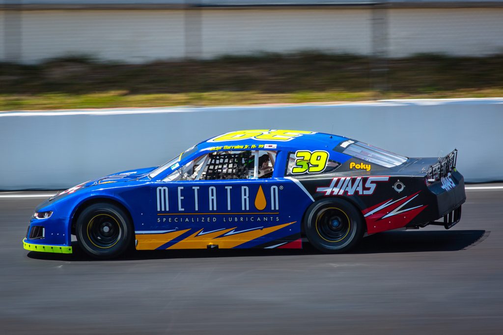 En Chiapas, Víctor Barrales Jr. subió al podio de NASCAR Challenge en fecha inaugural