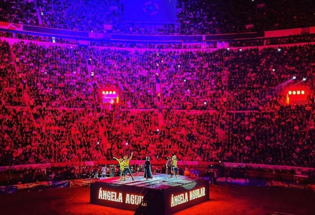 Una noche histórica se vivió en la Plaza México con ﻿“Jaripeo Sin Fronteras” de Pepe Aguilar
