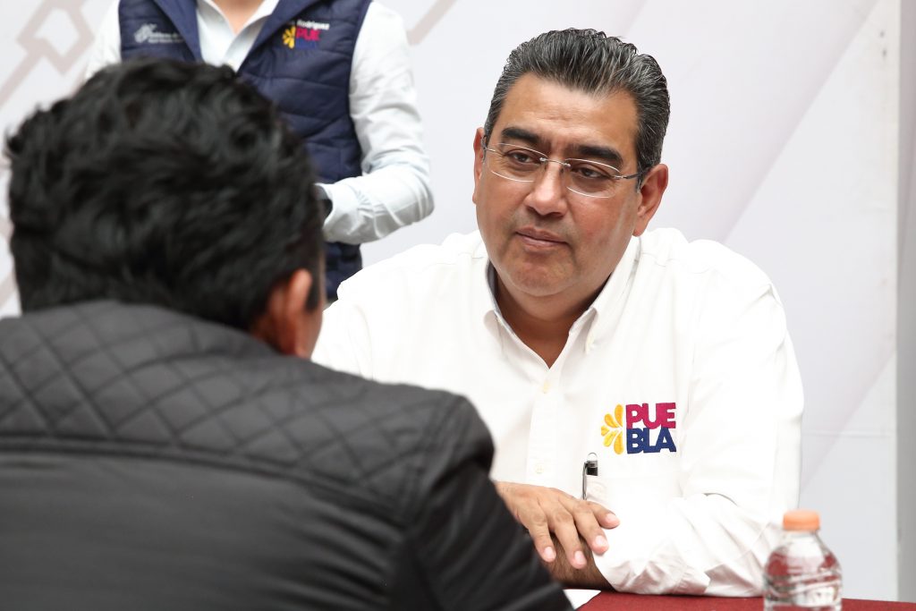 Sergio Salomón encabezó el “Martes Ciudadano” en Casa Aguayo