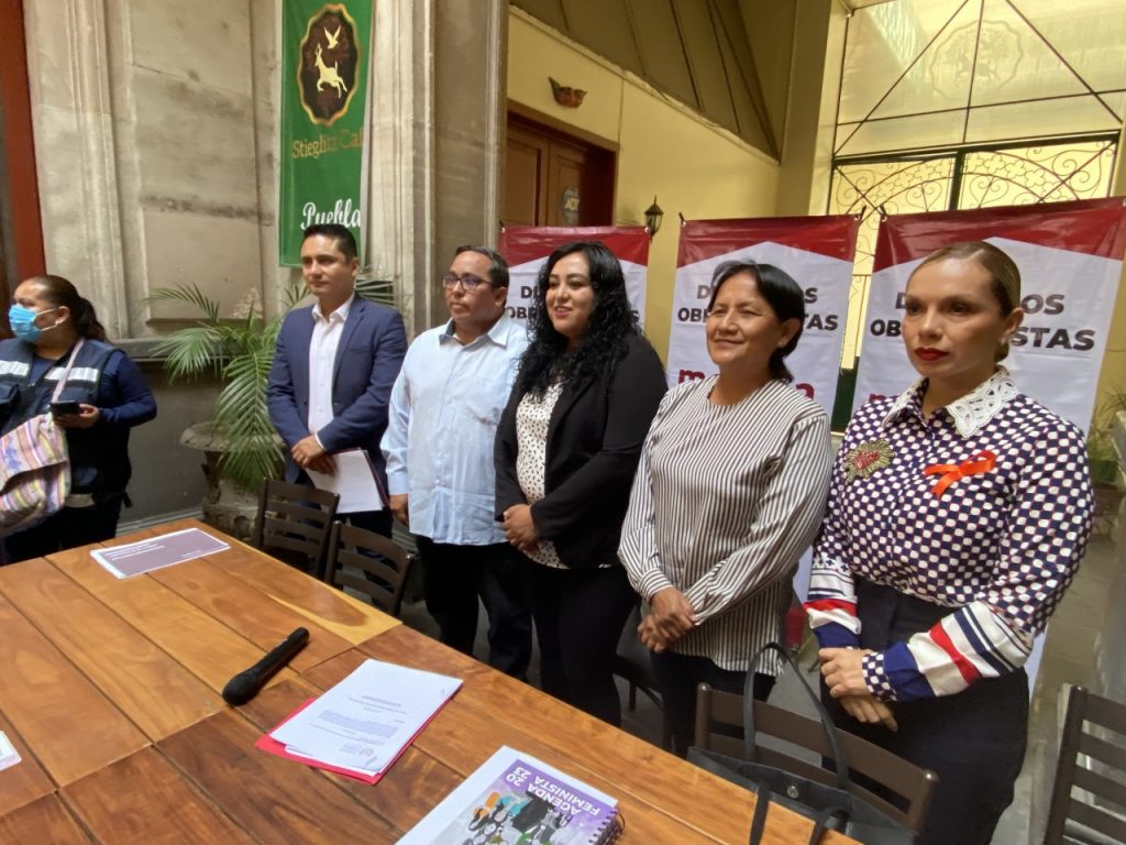 Diputados “obradoristas” le levantan la mano a Nacho Mier