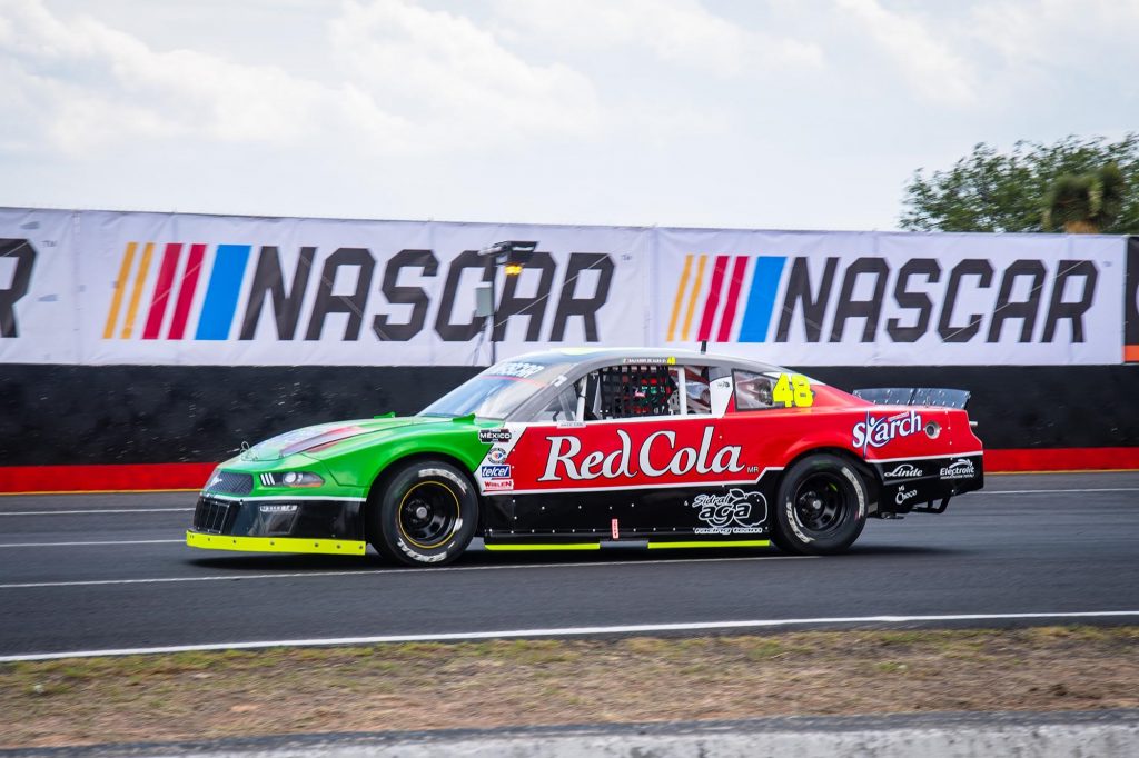 Salvador De Alba Jr. encabeza las posiciones de Nascar México