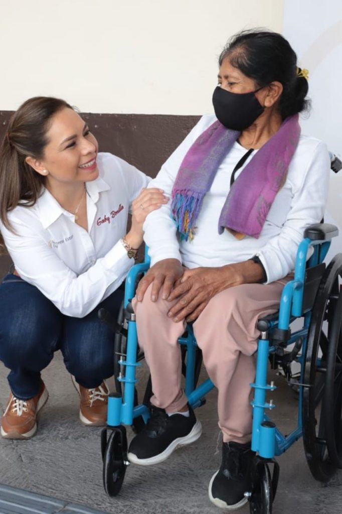 En “Martes Ciudadano”, SEDIF dignifica el bienestar familiar