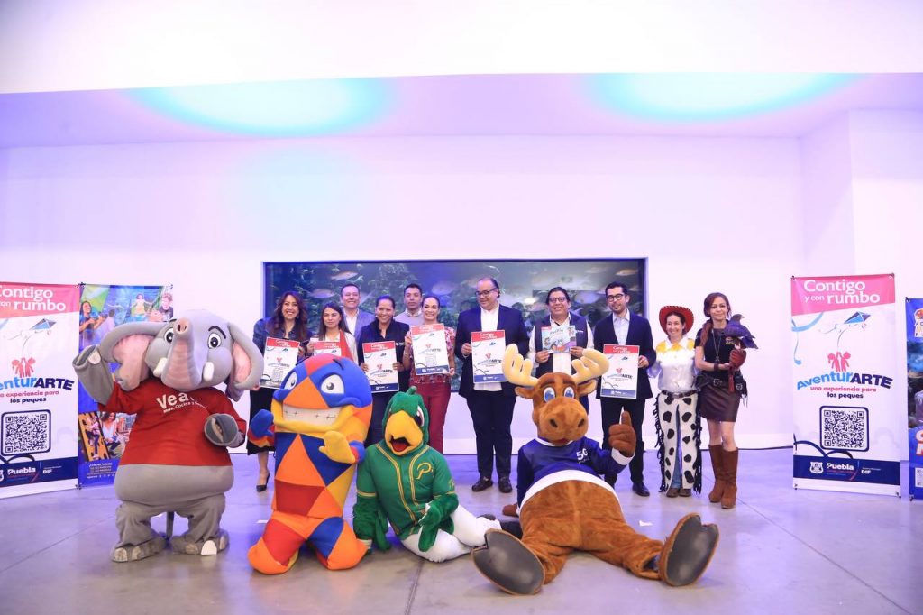 Presentan actividades por el mes de la niñez en Puebla capital