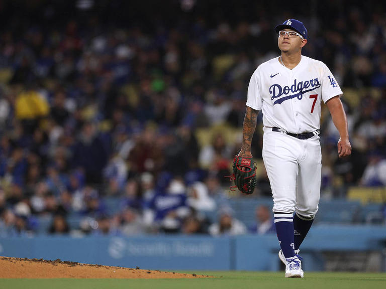 Julio Urías sube a la loma por Dodgers