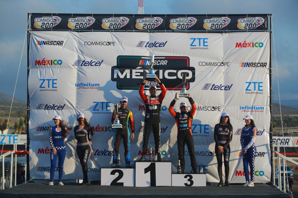 Salvador de Alba gana La Commscope 200 de San Luis Potosì, en una espectacular carrera