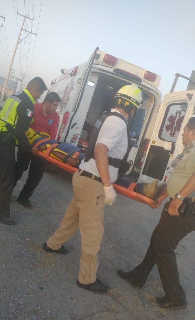 Choque frontal deja un muerto y 5 lesionados en El Seco