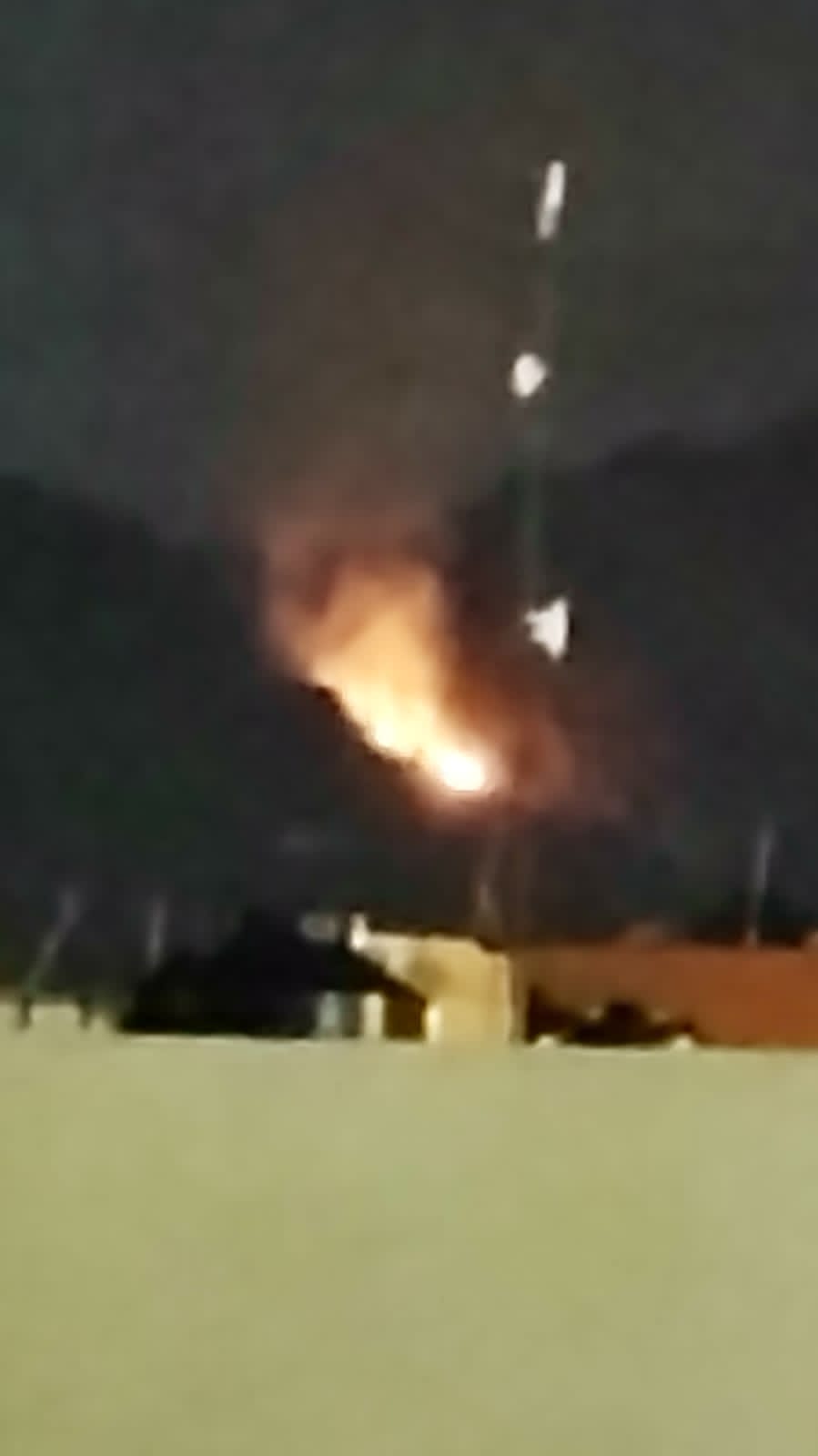 Reportan incendio forestal en el cerro de Tlalcoyunga, Huauchinango