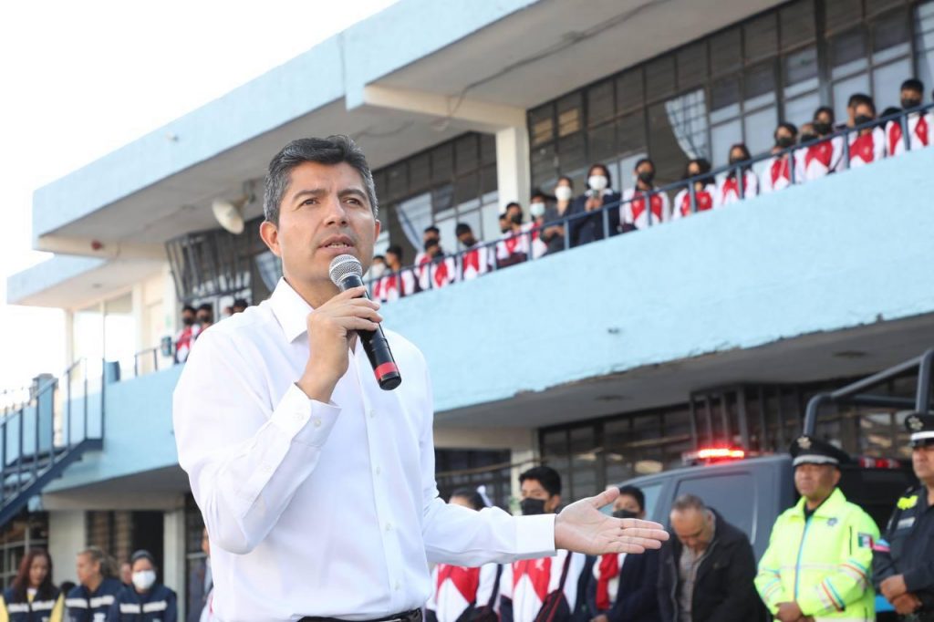 Realizan rally por la seguridad en Puebla capital