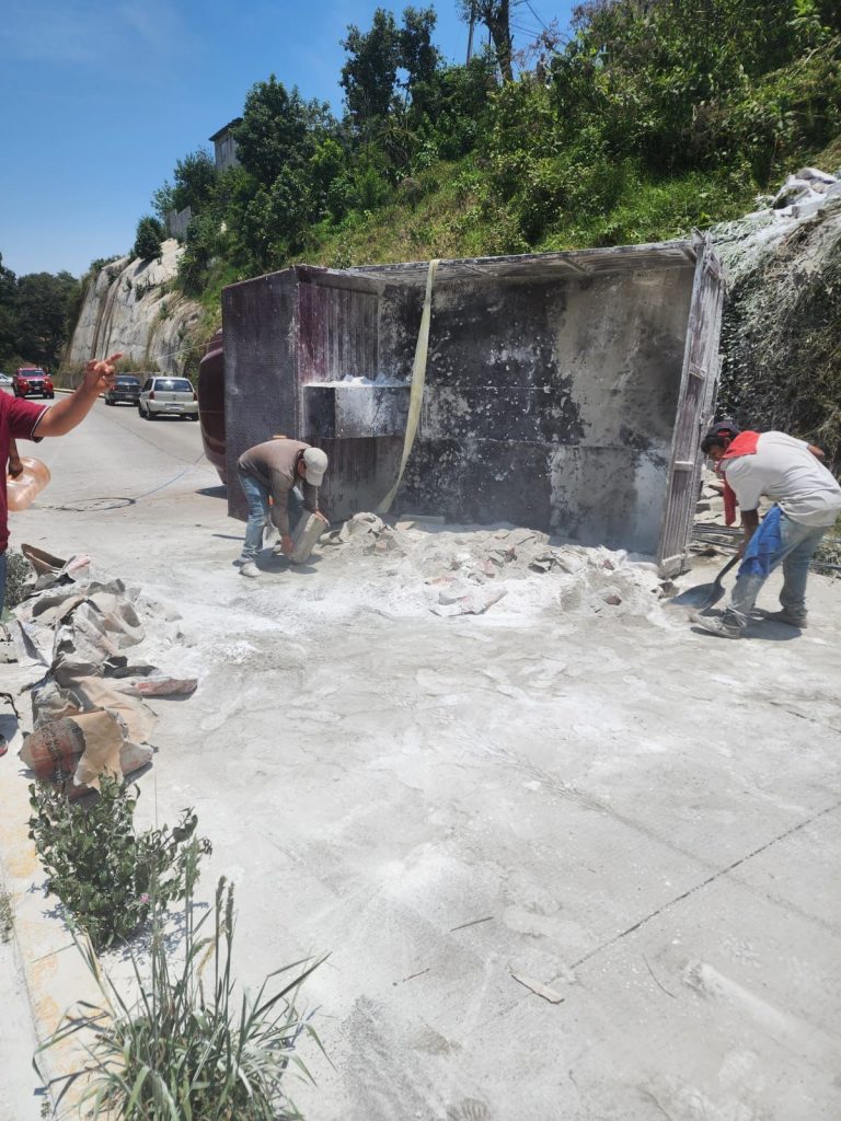 Desde Teziutlán: Reportan accidente en el Arco Oriente
