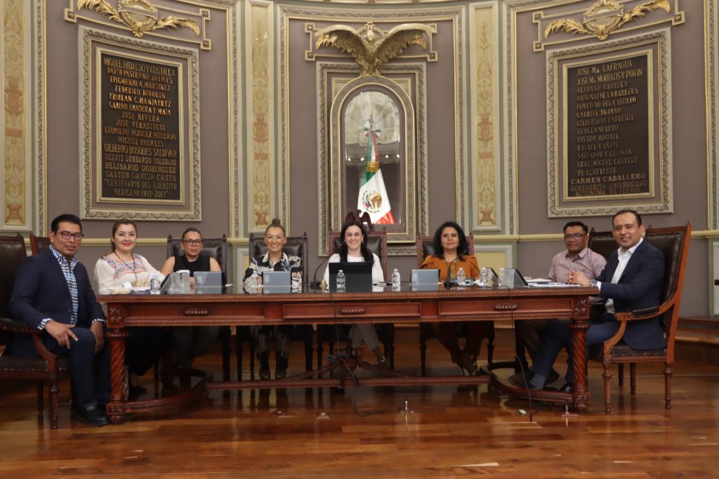 Aprueba Comisión Permanente exhorto para garantizar servicios del SAT al interior del Estado