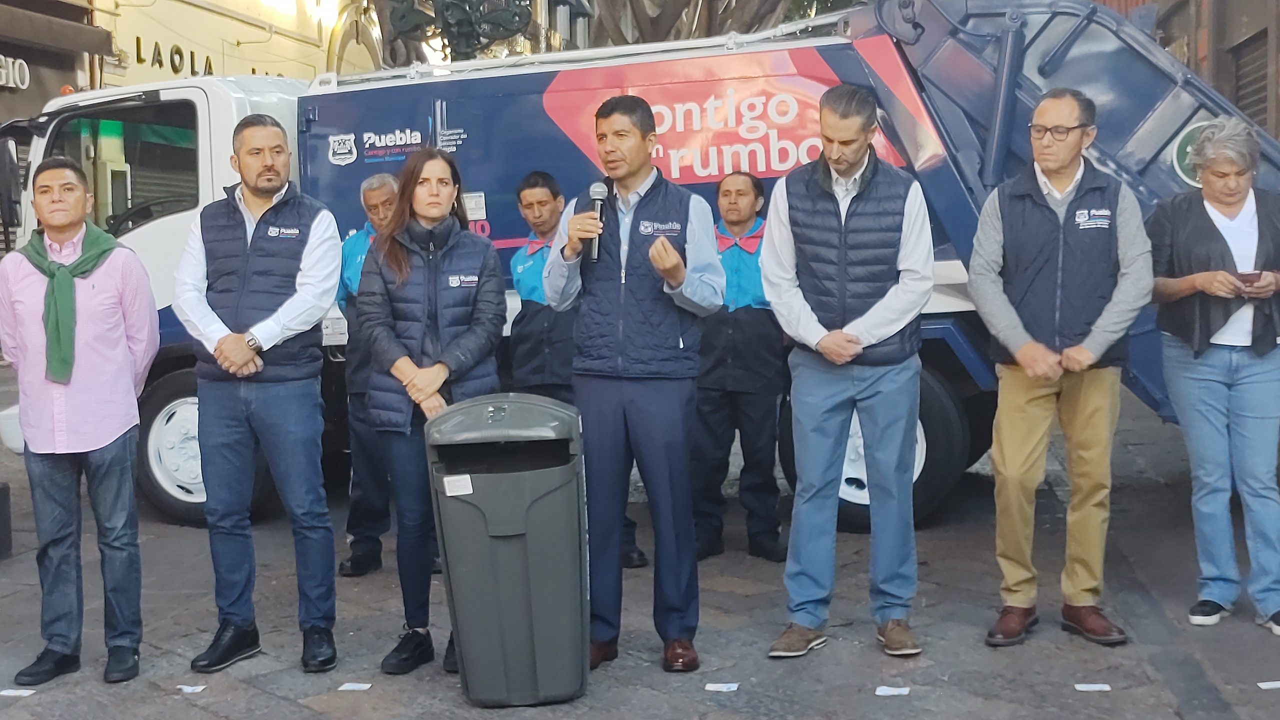 Video desde Puebla: Imposible, saber la cantidad de vehículos en el corralón, admitió Eduardo Rivera