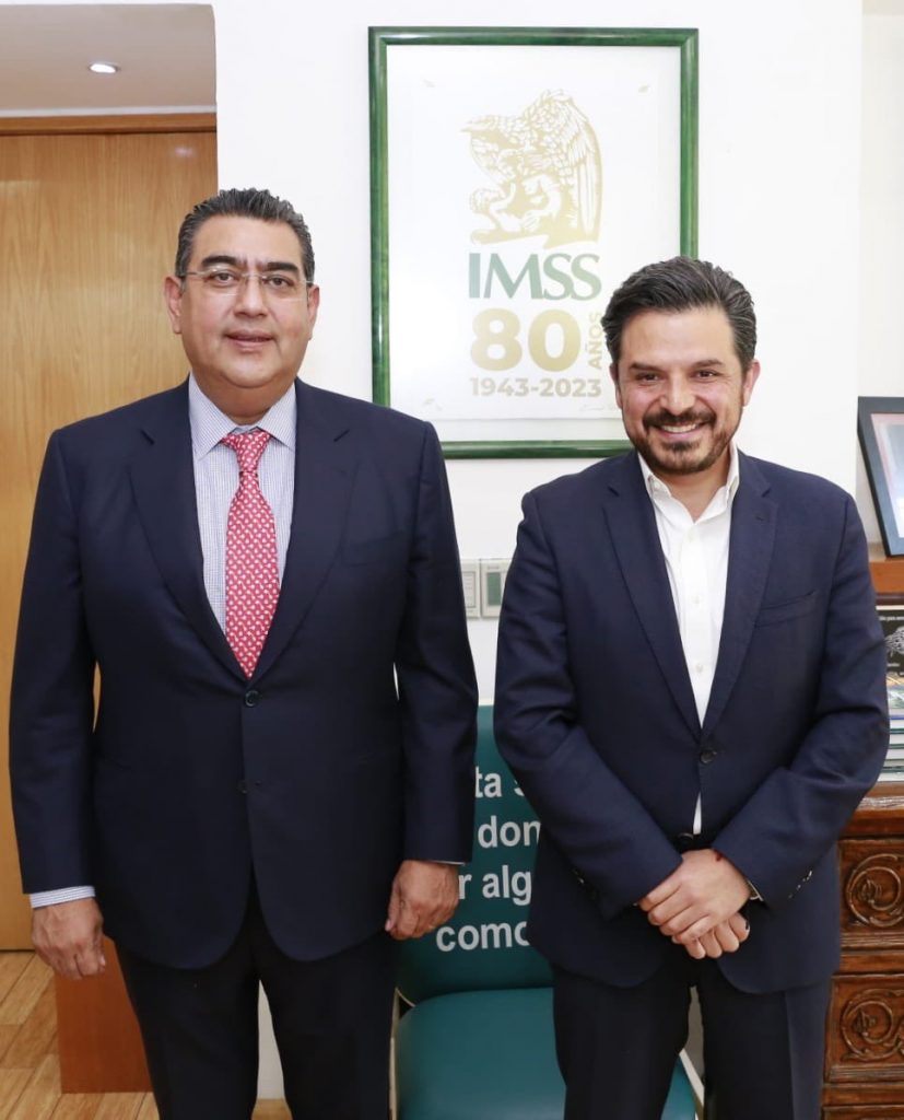 Se reúne Sergio Salomón con Zoé Robledo