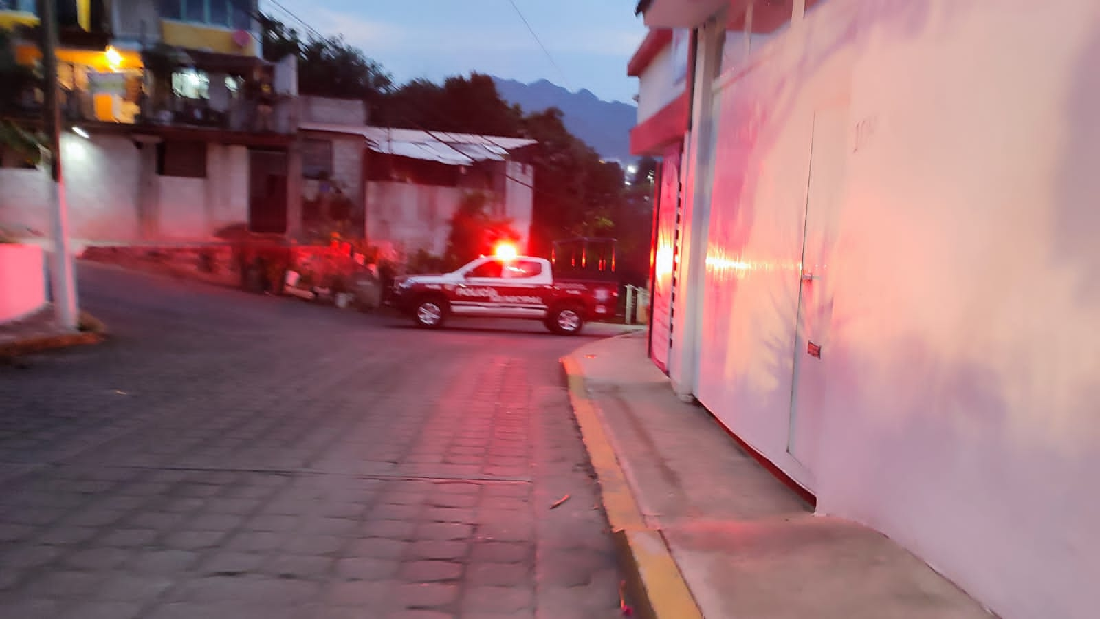 Lluvia provoca accidente en Huauchinango