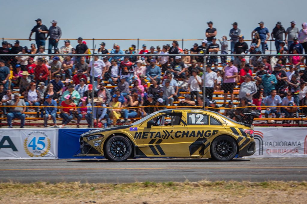 De La Parra-Sierra se llevaron la primera carrera de la GTM PRO 1 en el Gran Premio Central Camionera de Súper Copa