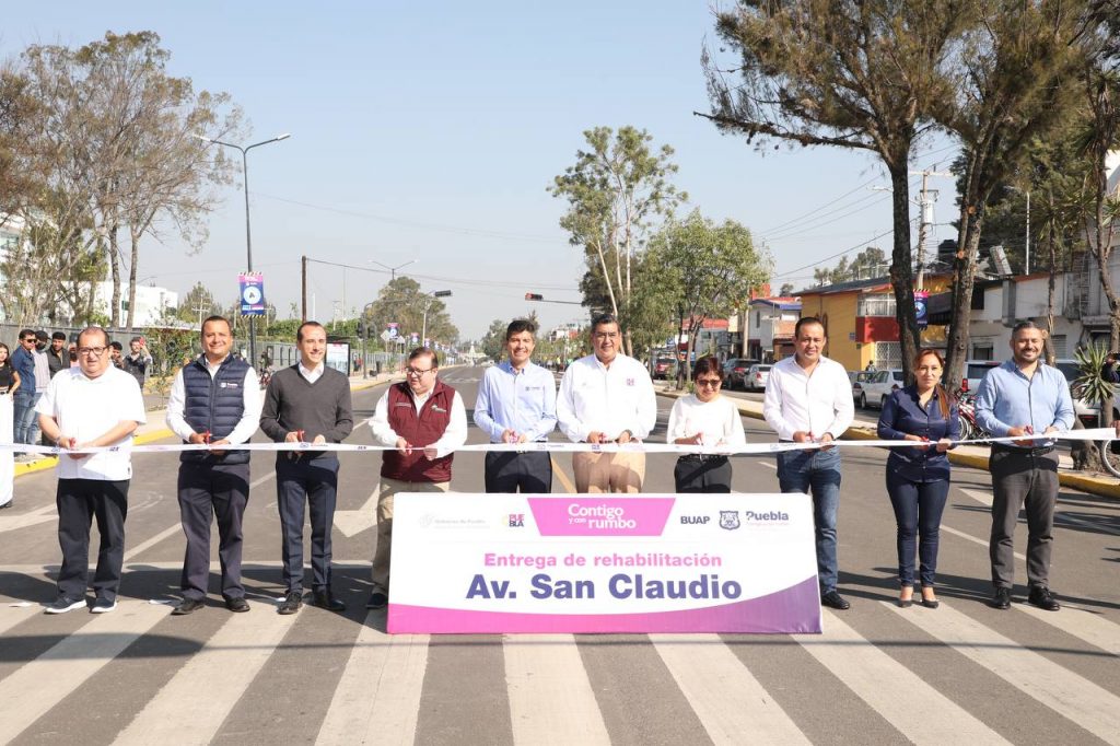 Avenida San Claudio en Ciudad Universitaria, ya rehabilitada: Ayuntamiento de Puebla