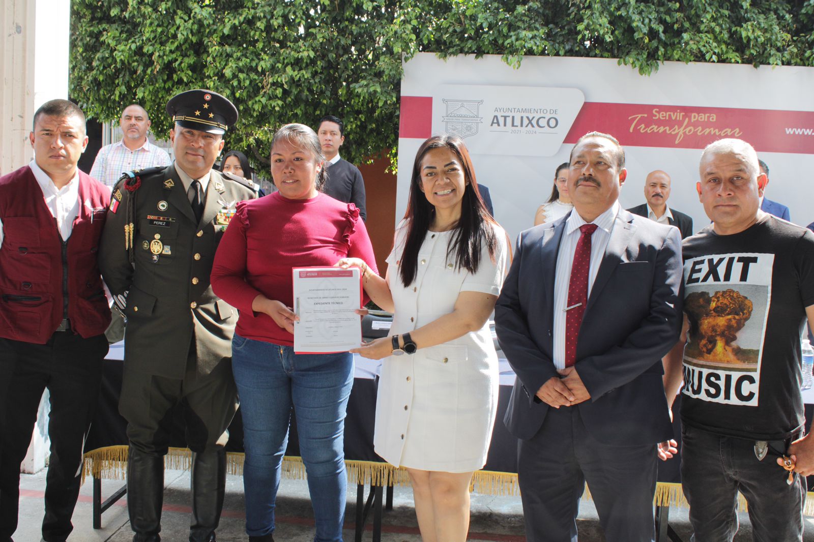 Ariadna Ayala refuerza la dignificación de escuelas en Atlixco