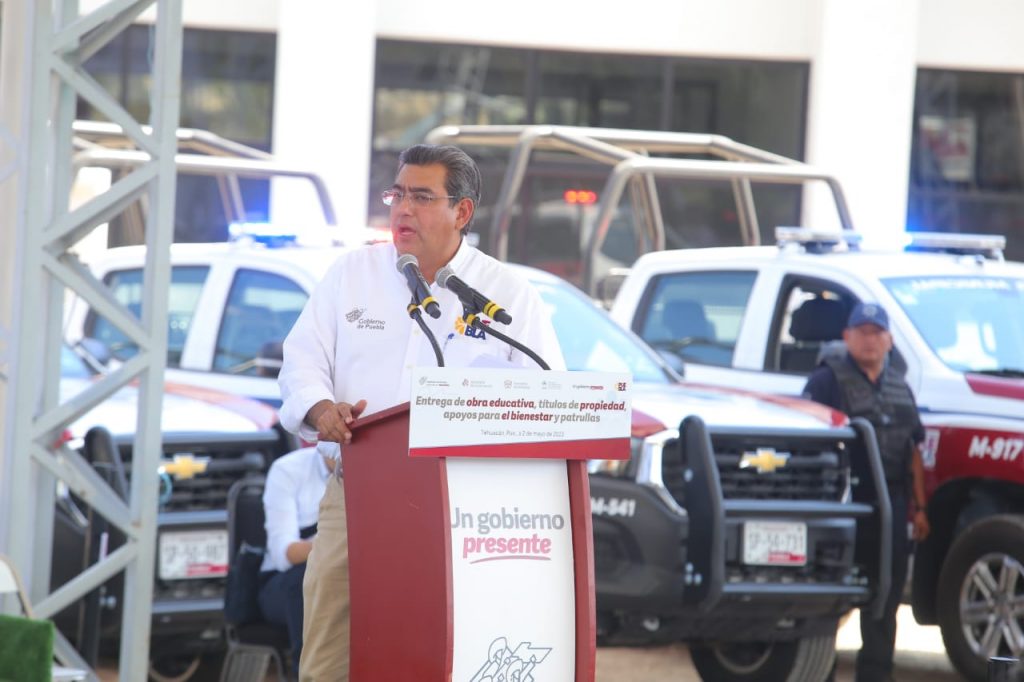 Desde Tehuacán: Trabajar en unidad y con transparencia, pidió el gobernador Sergio Salomón Céspedes