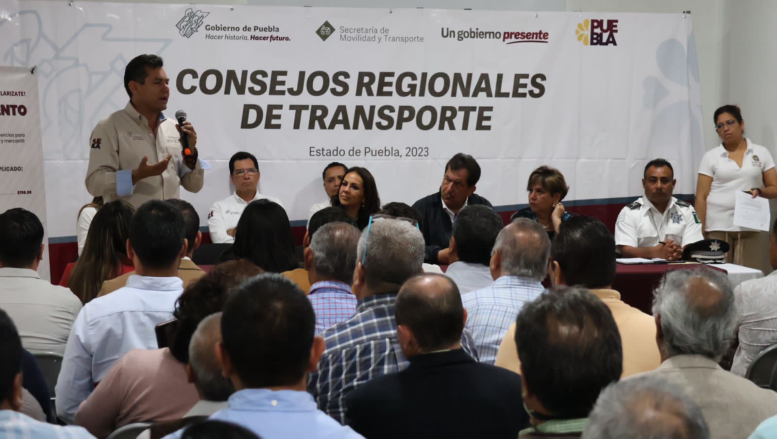 Secretaria de Movilidad y Transporte visita Teziutlán por un mayor acercamiento con los transportistas 