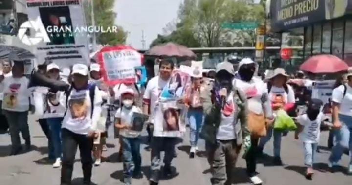 Video desde Puebla: ONG realiza marcha y misa para pedir justicia por sus hijos desaparecidos