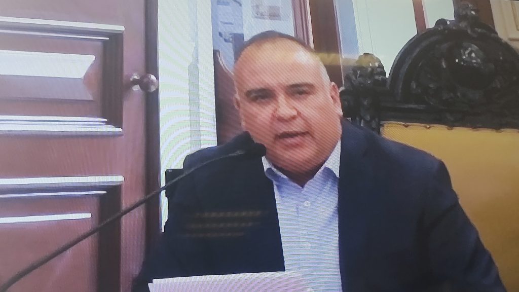 Hasta 51 mil pesos, la multa por vender alcohol en cocheras, aprueban