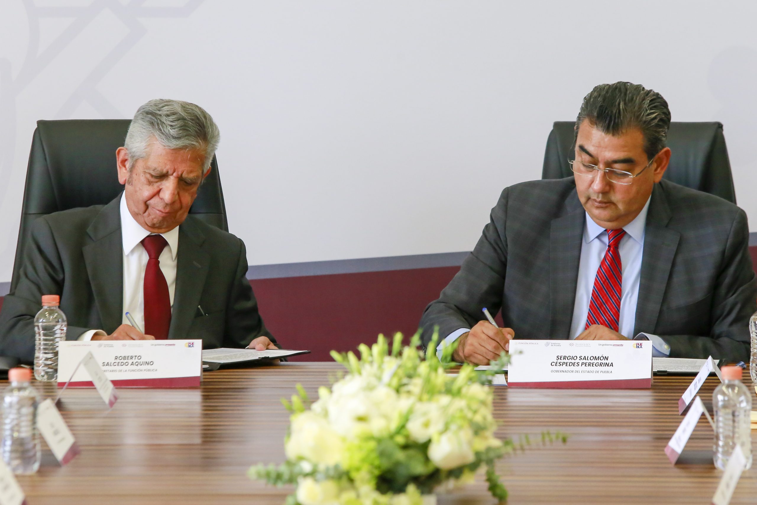 Gobierno de Puebla firma convenio con la secretaría de la Función Pública