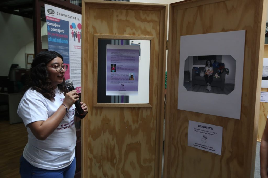 Se inaugura exposición ‘Voces de la Violencia Vicaria’ en Puebla capital