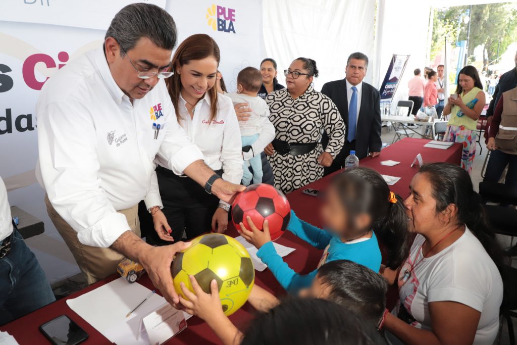 Con “Martes Ciudadano”, SEDIF beneficia a grupos de atención prioritaria