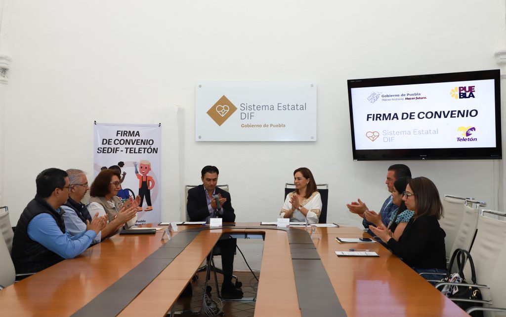 Suman esfuerzos SEDIF y Fundación Teletón en beneficio de niñez y adolescencia con discapacidad