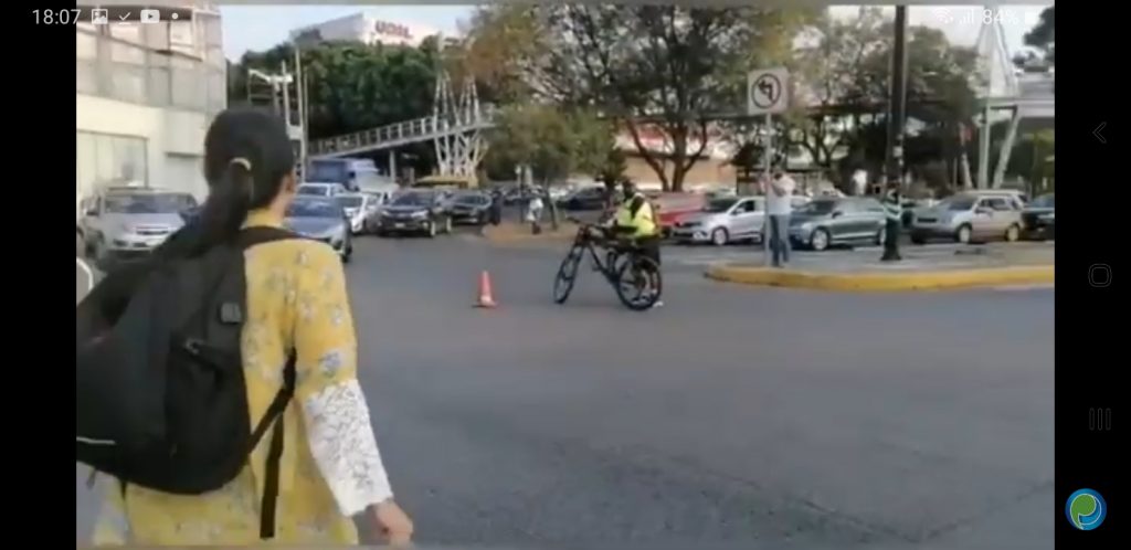 Video desde Puebla: Ciclistas cierran bulevar 5 de Mayo y 31 poniente