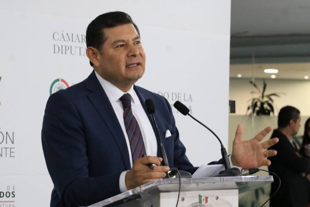 La SCJN debe dejar de actuar con sesgos políticos y respetar al poder legislativo: Armenta