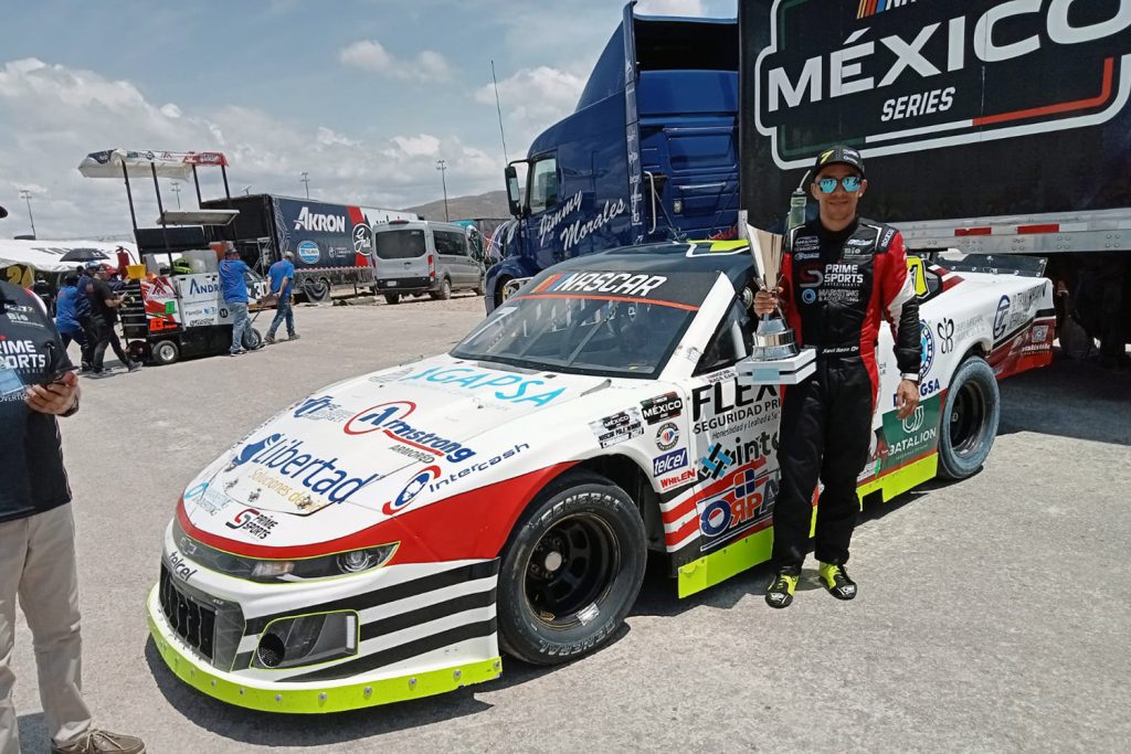 Se queda Xavi Razo con segundo lugar en nocturna de Chihuahua