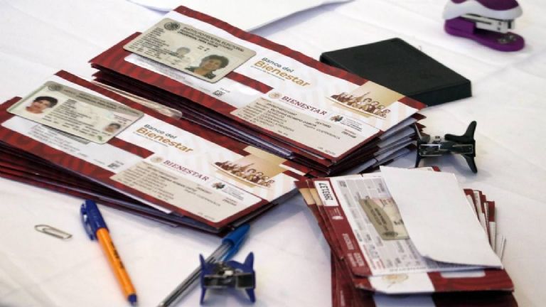 Secretaría de Bienestar reanuda entrega de tarjetas y operativo de pago en 25 municipios de Puebla afectados por la caída de ceniza