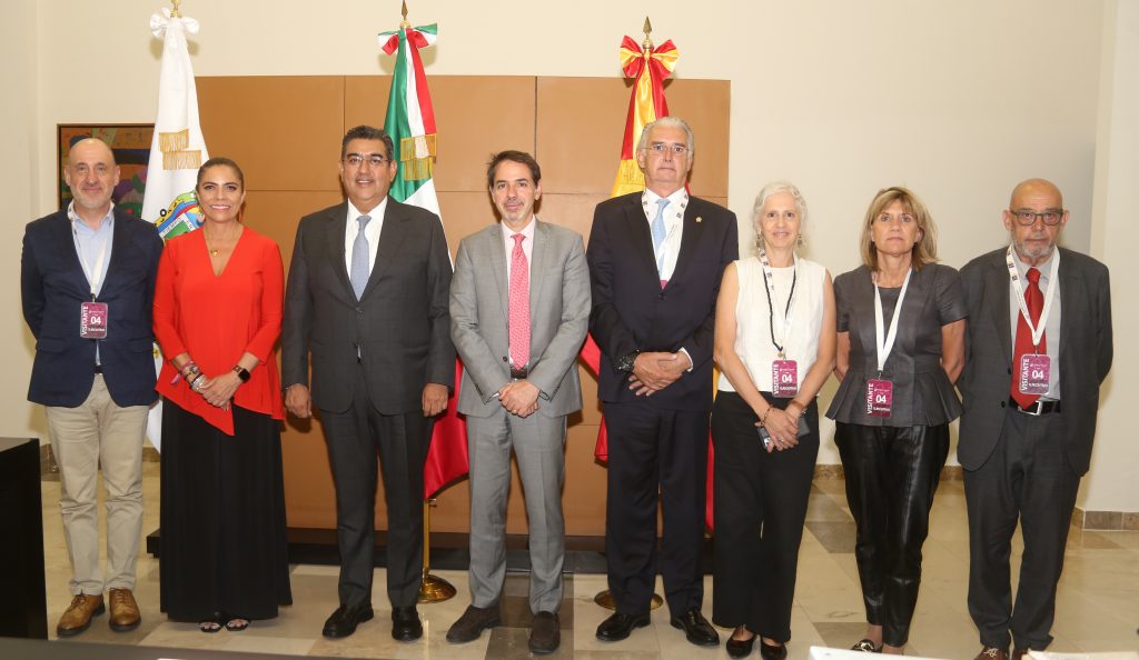 Gobernador Sergio Salomón sostuvo reunión con embajador de España