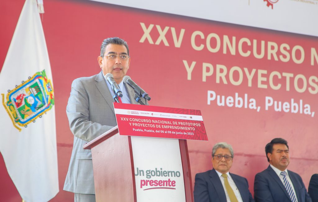 Video desde Puebla: Abatir deserción escolar, uno de los objetivos de la 4T, reiteró Céspedes Peregrina