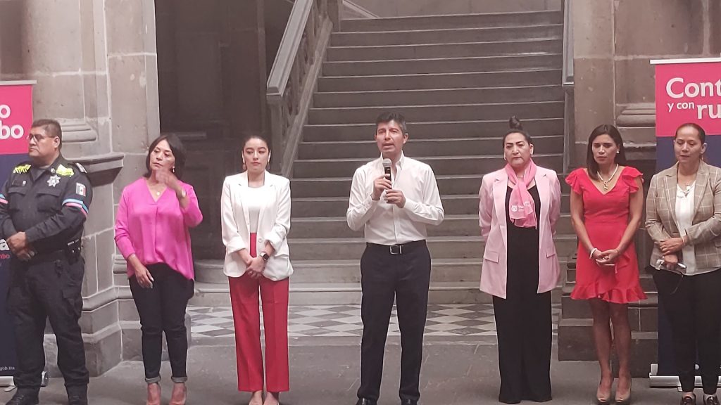 Sólo 15 por ciento de locatarios de mercados paga sus derechos: Rivera Pérez