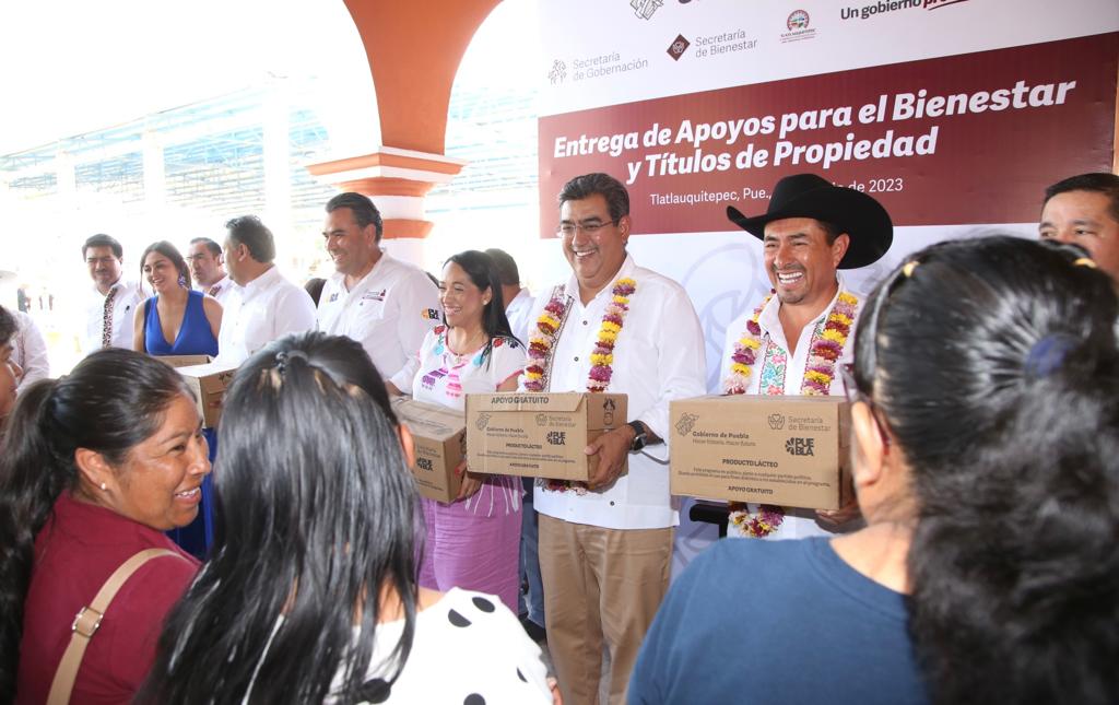 Apoyo a todos los maestros de Puebla, reiteró Céspedes Peregrina